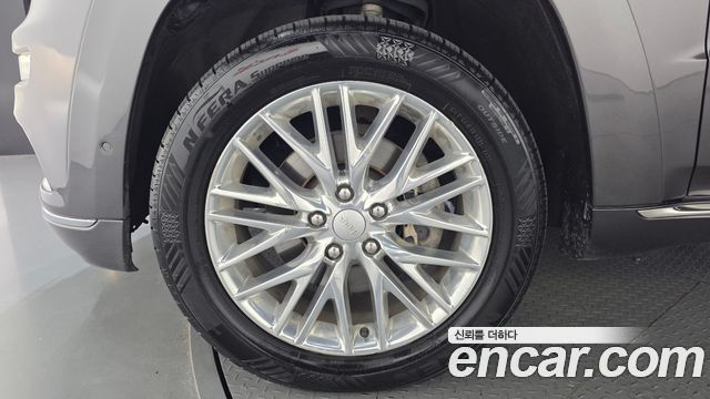 Jeep Cherokee 3.0 Diesel Overland Summit WK2 — пробег 139 606 км — фото 5 из 5