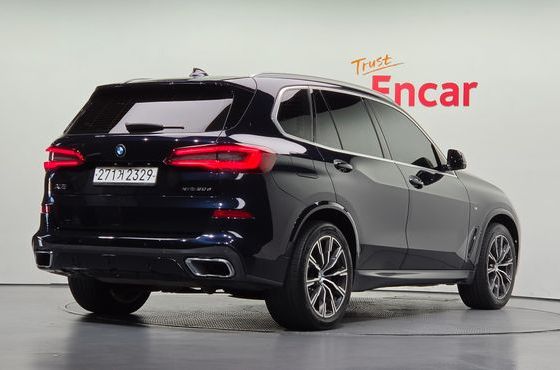 BMW X5 xDrive 30d M Sport — пробег 96 473 км — фото 2 из 5