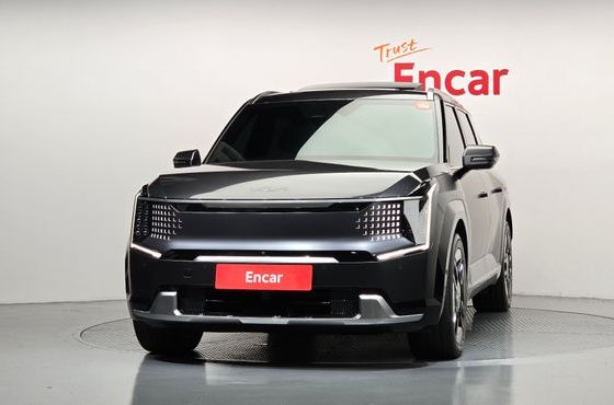 Kia EV9 Long Range 4WD Earth — пробег 44 535 км — фото 3 из 5