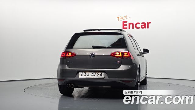 Volkswagen Golf из Кореи Encar