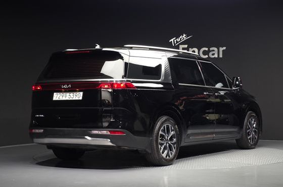 Kia Carnival Gasoline 11-Seater Signature — пробег 36 646 км — фото 2 из 5