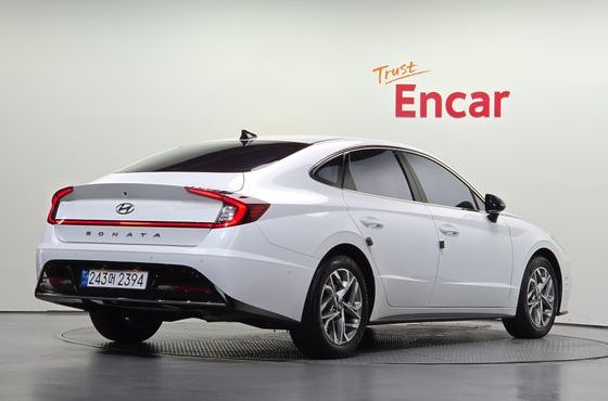 Hyundai Sonata 2.0 Premium Plus — пробег 84 243 км — фото 2 из 5