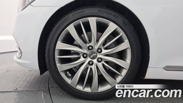 Genesis G80 из Кореи Encar