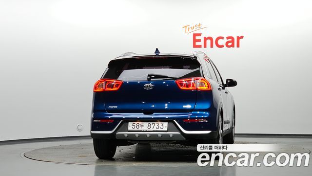 Kia Niro из Кореи Encar