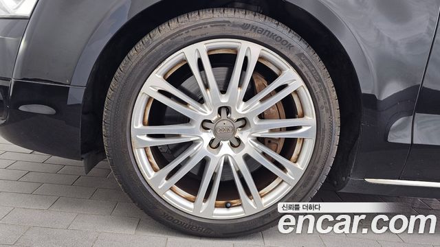 Audi A8 из Кореи Encar