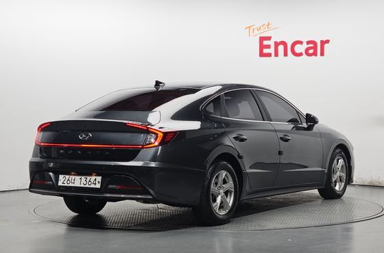 Hyundai Sonata 2.0 Premium — пробег 68 455 км — фото 2 из 5