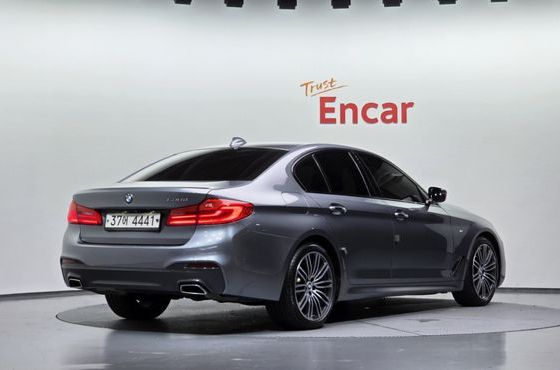 BMW 5-Series 530d M Sport Package — пробег 152 637 км — фото 2 из 5