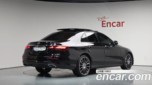 Mercedes-Benz E-Class из Кореи Encar