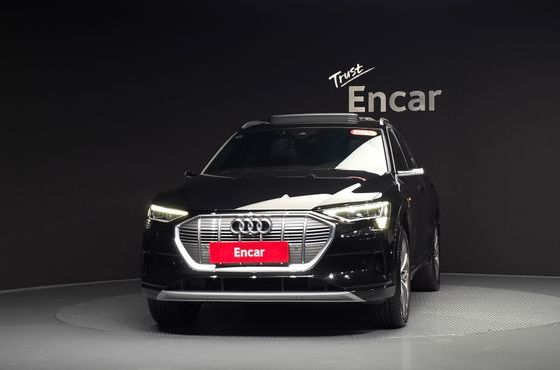 Audi e-tron 55 Quattro — пробег 41 731 км — фото 3 из 5