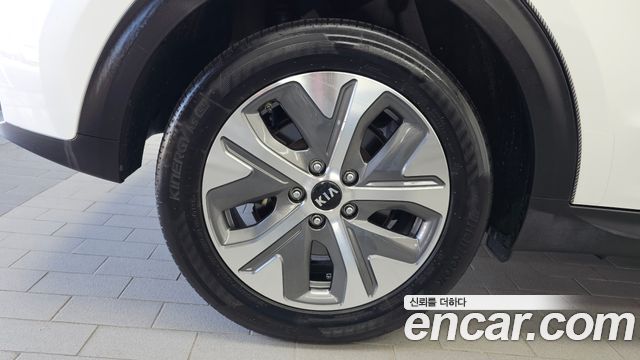 Kia Niro Noblesse — пробег 152 958 км — фото 5 из 5