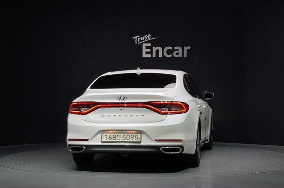 Hyundai Grandeur 2.4 Premium — пробег 87 474 км — фото 4 из 5
