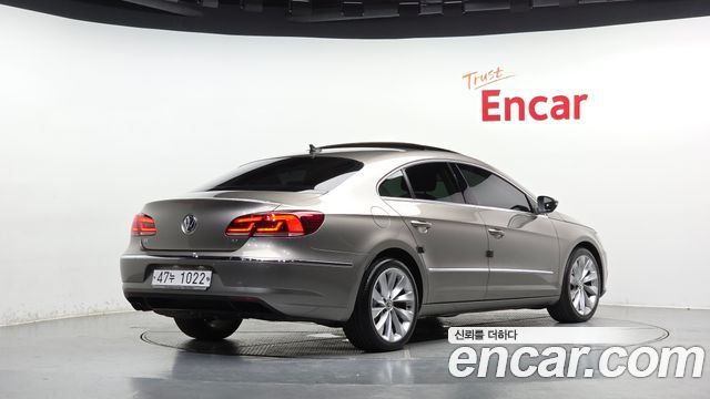 Volkswagen CC 2.0 TSI — пробег 68 952 км — фото 2 из 5