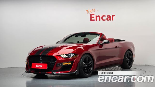 Ford Mustang Convertible — пробег 121 086 км — фото 1 из 5