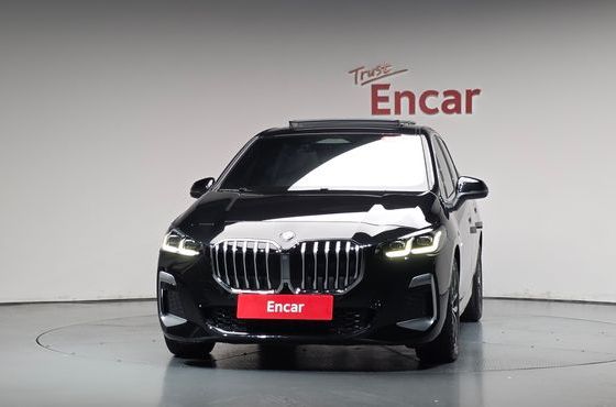 BMW 2-Series 220i M Sport — пробег 27 996 км — фото 3 из 5