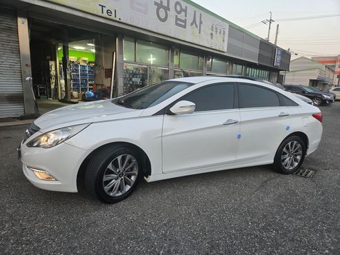 Hyundai Sonata LPI Premium — пробег 114 000 км — фото 3 из 5