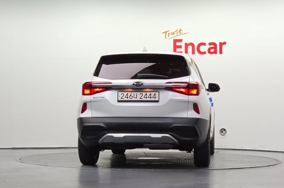 Kia Seltos Diesel 1.6 2WD Trendy — пробег 94 042 км — фото 4 из 5