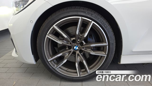 BMW 3-Series из Кореи Encar
