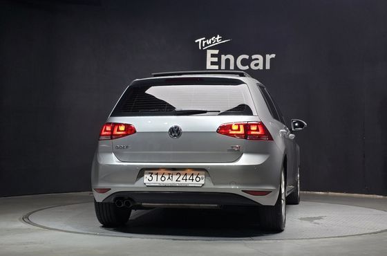 Volkswagen Golf 1.4 TSI — пробег 78 415 км — фото 4 из 5