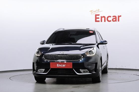 Kia Niro Noblesse — пробег 103 275 км — фото 3 из 5
