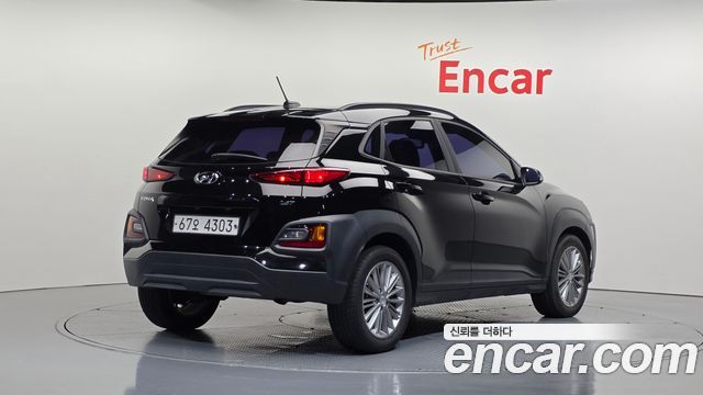 Hyundai Kona из Кореи Encar
