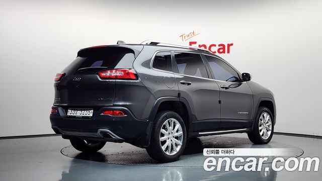 Jeep Cherokee 2.0 Diesel LIMITED 4WD — пробег 168 775 км — фото 2 из 5
