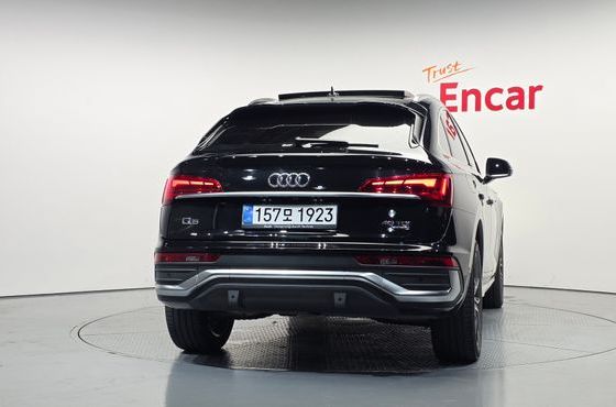 Audi Q5 40 TDI Quattro Sportback Premium — пробег 67 853 км — фото 4 из 5