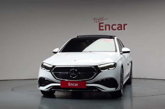 Mercedes-Benz E-Class E300 4MATIC AMG Line — пробег 17 316 км — фото 3 из 5