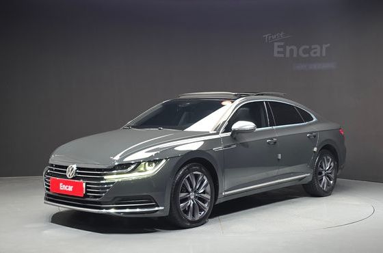 Volkswagen Arteon 2.0 TDI Premium — пробег 135 264 км — фото 1 из 5