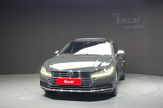 Volkswagen Arteon 2.0 TDI Premium — пробег 135 264 км — фото 3 из 5
