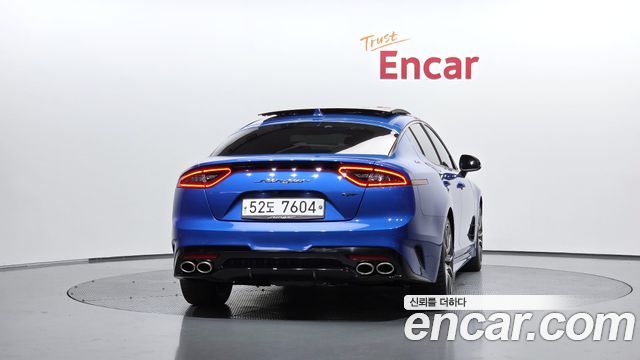 Kia Stinger из Кореи Encar