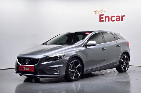 Volvo V40 D4 2nd — пробег 87 595 км — фото 1 из 5