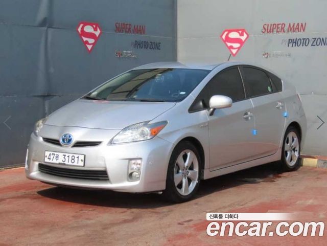 Toyota Prius 1.8 — пробег 134 179 км — фото 1 из 5