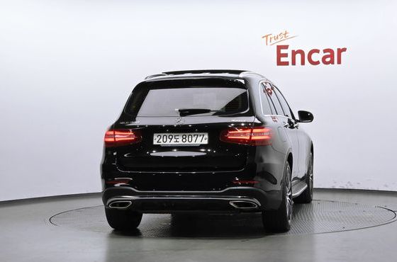 Mercedes-Benz GLC-Class GLC300 4MATIC — пробег 88 635 км — фото 4 из 5