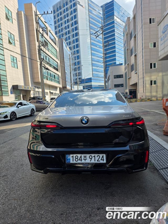 BMW 7-Series 740d xDrive M Sport — пробег 6 700 км — фото 5 из 5