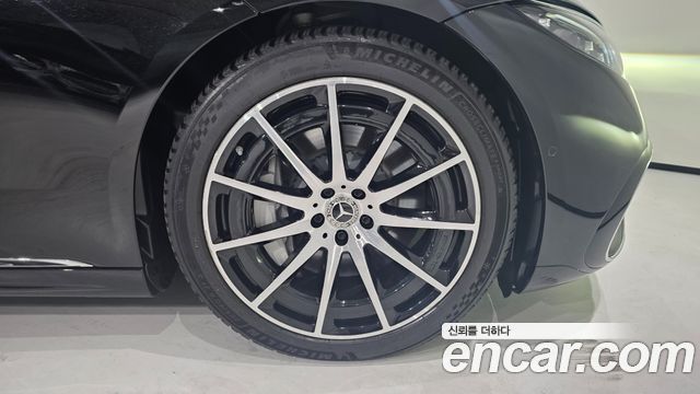 Mercedes-Benz EQS из Кореи Encar