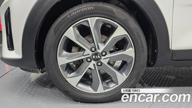 Kia Stonic Diesel 1.6 Prestige — пробег 203 631 км — фото 5 из 5