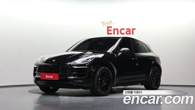Porsche Macan 3.0 GTS 95B — пробег 100 739 км — фото 1 из 5
