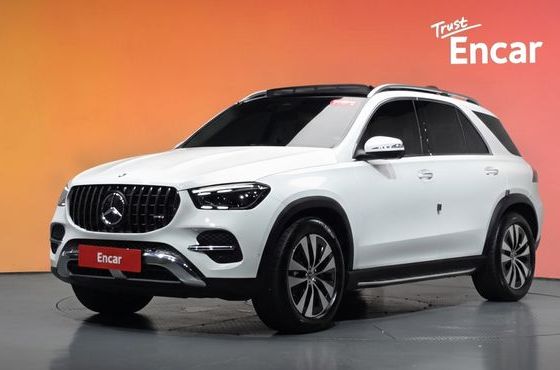 Mercedes-Benz GLE-Class GLE350 4MATIC — пробег 7 840 км — фото 1 из 5