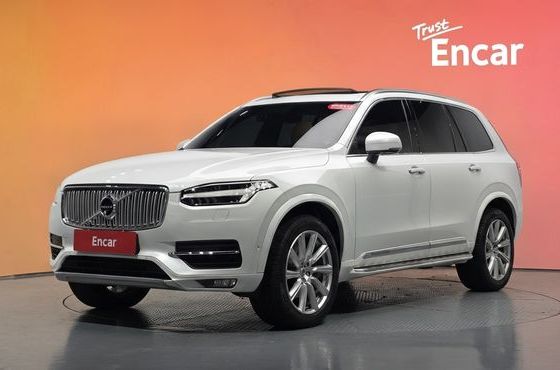Volvo XC90 T6 Inscription — пробег 71 365 км — фото 1 из 5