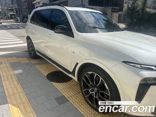 BMW X7 xDrive 40i M Sport 6STR — пробег 27 100 км — фото 1 из 5