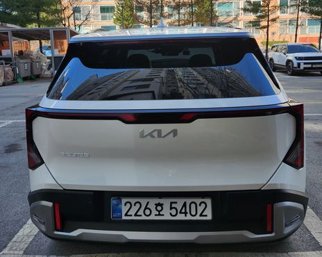 Kia Seltos Gasoline 1.6T 2WD Signature — пробег 1 400 км — фото 2 из 5