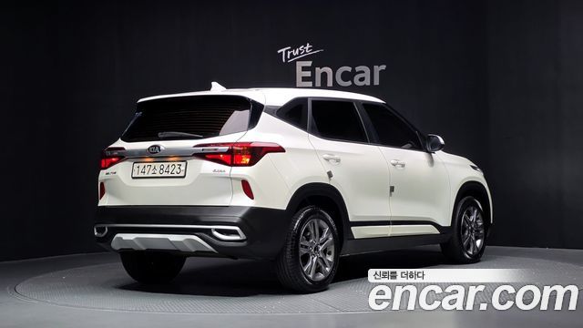Kia Seltos из Кореи Encar