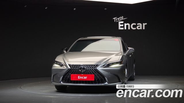 Lexus ES Executive — пробег 55 799 км — фото 3 из 5
