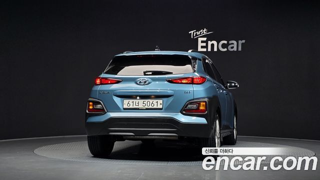 Hyundai Kona из Кореи Encar