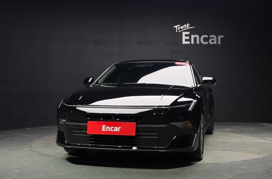 Hyundai AVANTE 2.0 Premium — пробег 112 км — фото 3 из 5