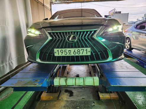 Lexus ES Executive — пробег 120 810 км — фото 1 из 2