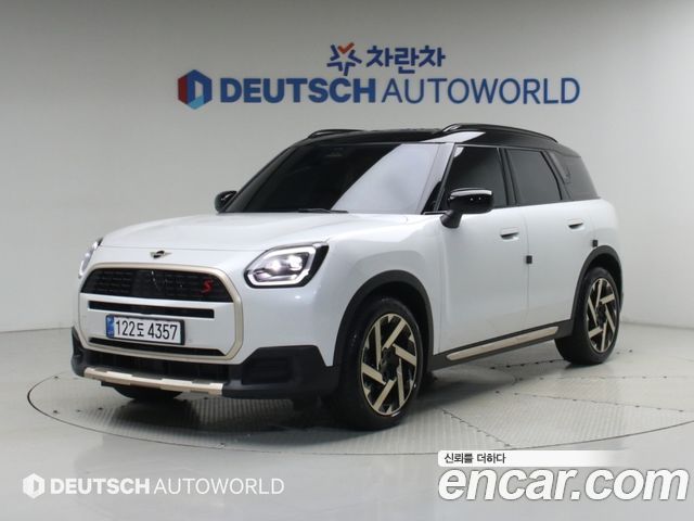 Mini Countryman ALL4 Favoured — пробег 5 926 км — фото 1 из 5