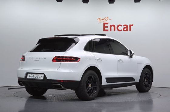 Porsche Macan 2.0 95B — пробег 146 636 км — фото 2 из 5