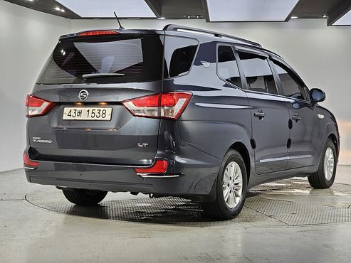 Ssangyong KORANDO 2WD LT 9-seater — пробег 158 767 км — фото 4 из 5