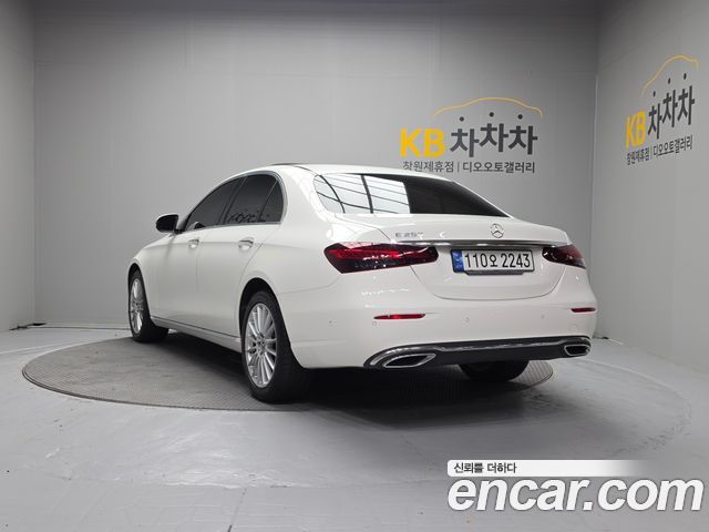 Mercedes-Benz E-Class из Кореи Encar